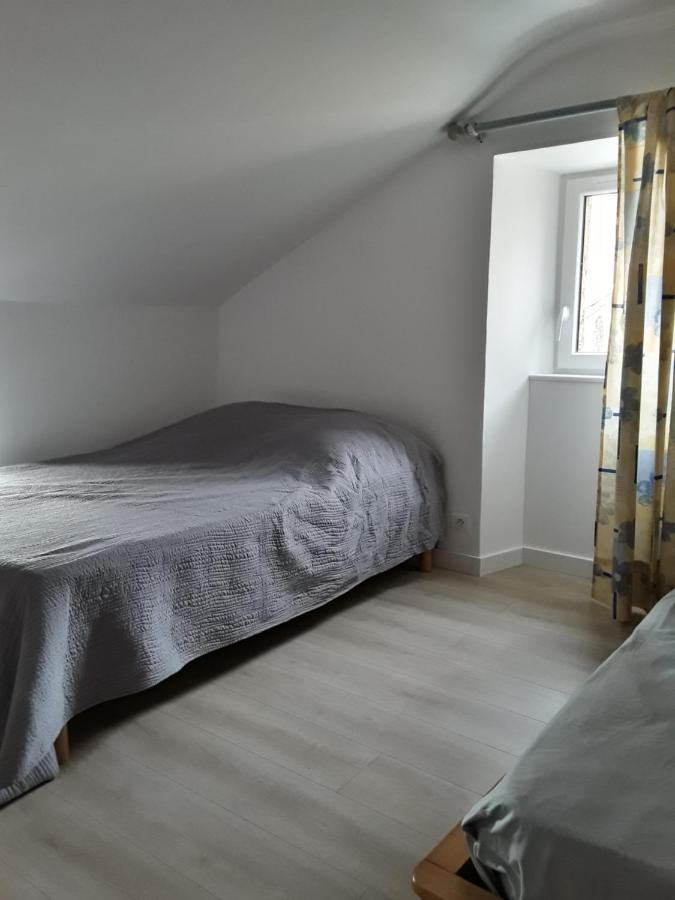 Gite Le Jaya Saint-Georges-de-Luzençon Buitenkant foto